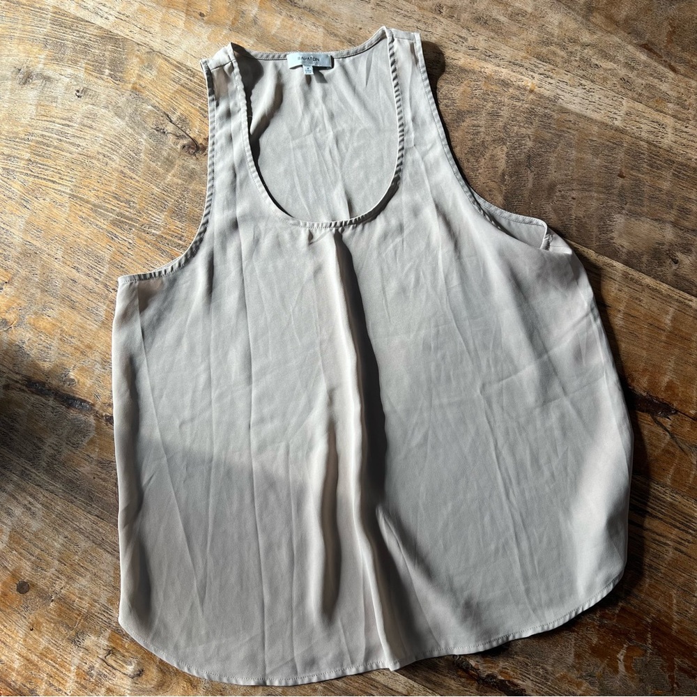 Babaton lightweight tank